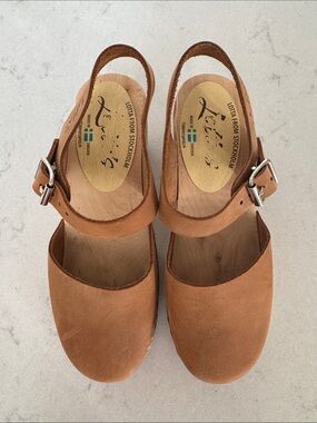 Lotta From Stockholm Tan Suede Slingback Clogs with Buckle